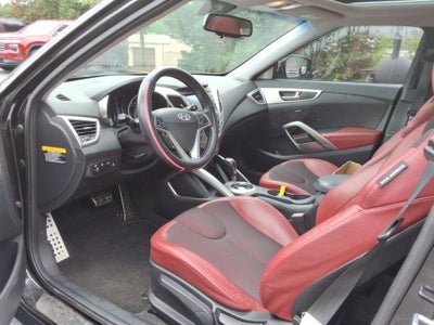 2012 Hyundai Veloster w/Red Int
