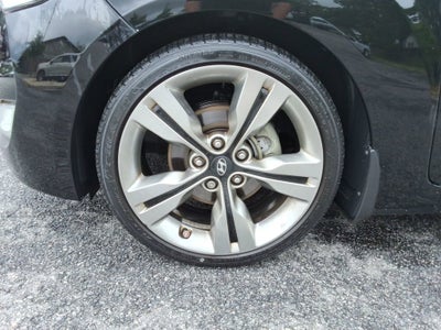 2012 Hyundai Veloster w/Red Int