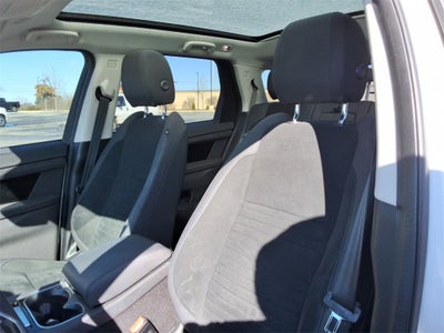 2022 Land Rover Discovery Sport SE