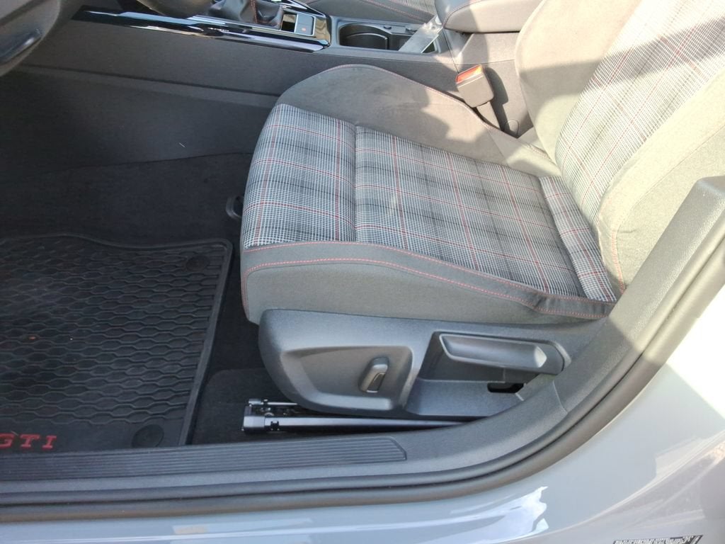 2024 Volkswagen Golf GTI 2.0T 380 S