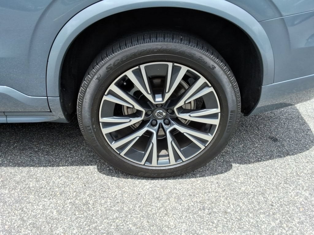 2022 Volvo XC90 T5 Momentum 7 Passenger
