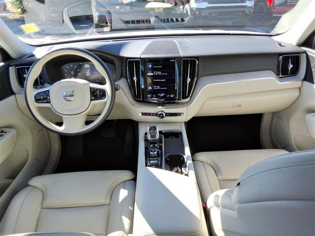 2021 Volvo XC60 Recharge Plug-In Hybrid T8 Inscription