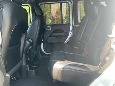 2021 Jeep Wrangler Unlimited Sahara Altitude