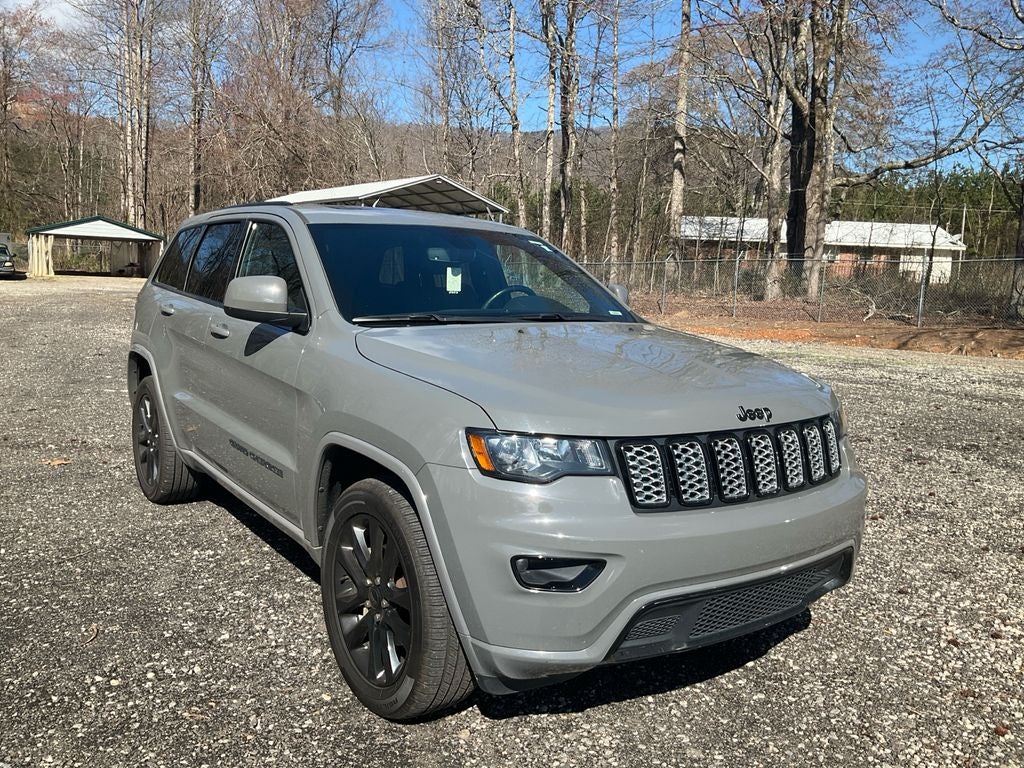 2020 Jeep Grand Cherokee Altitude