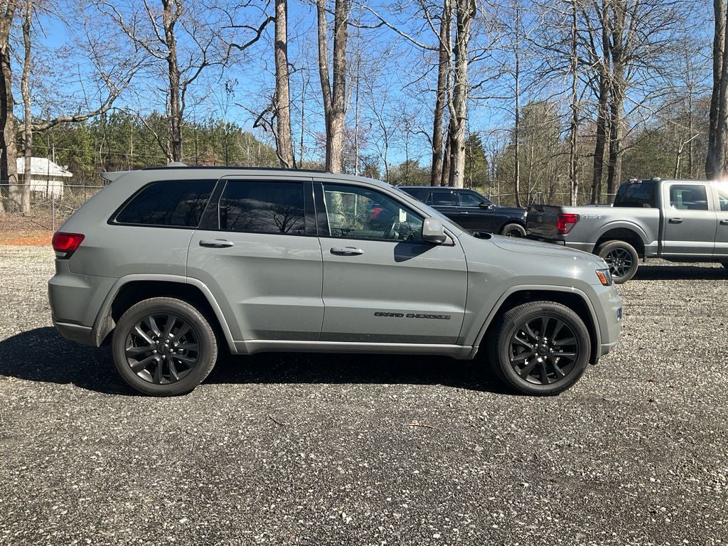 2020 Jeep Grand Cherokee Altitude