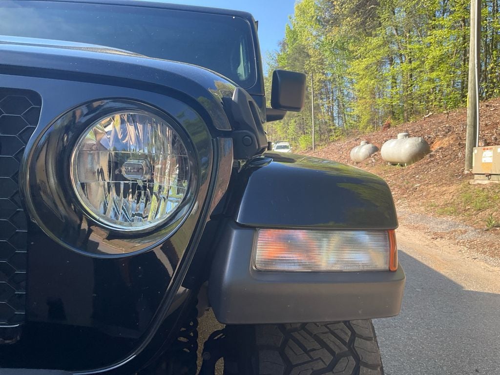 2021 Jeep Gladiator Willys