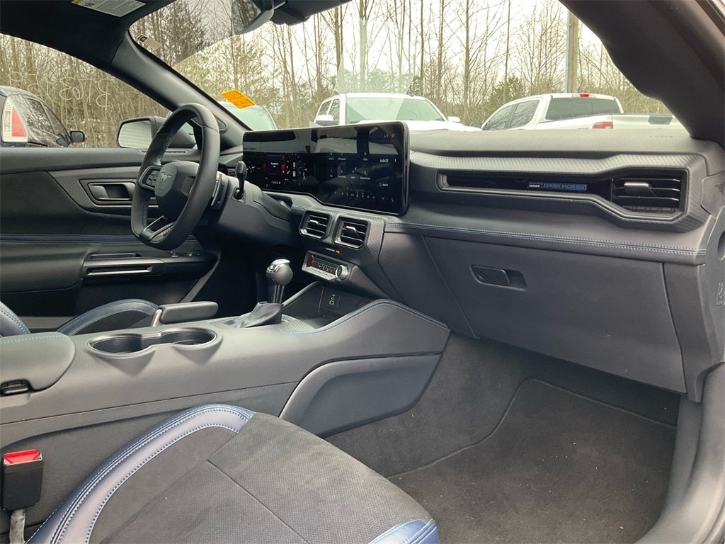 2025 Ford Mustang Dark Horse