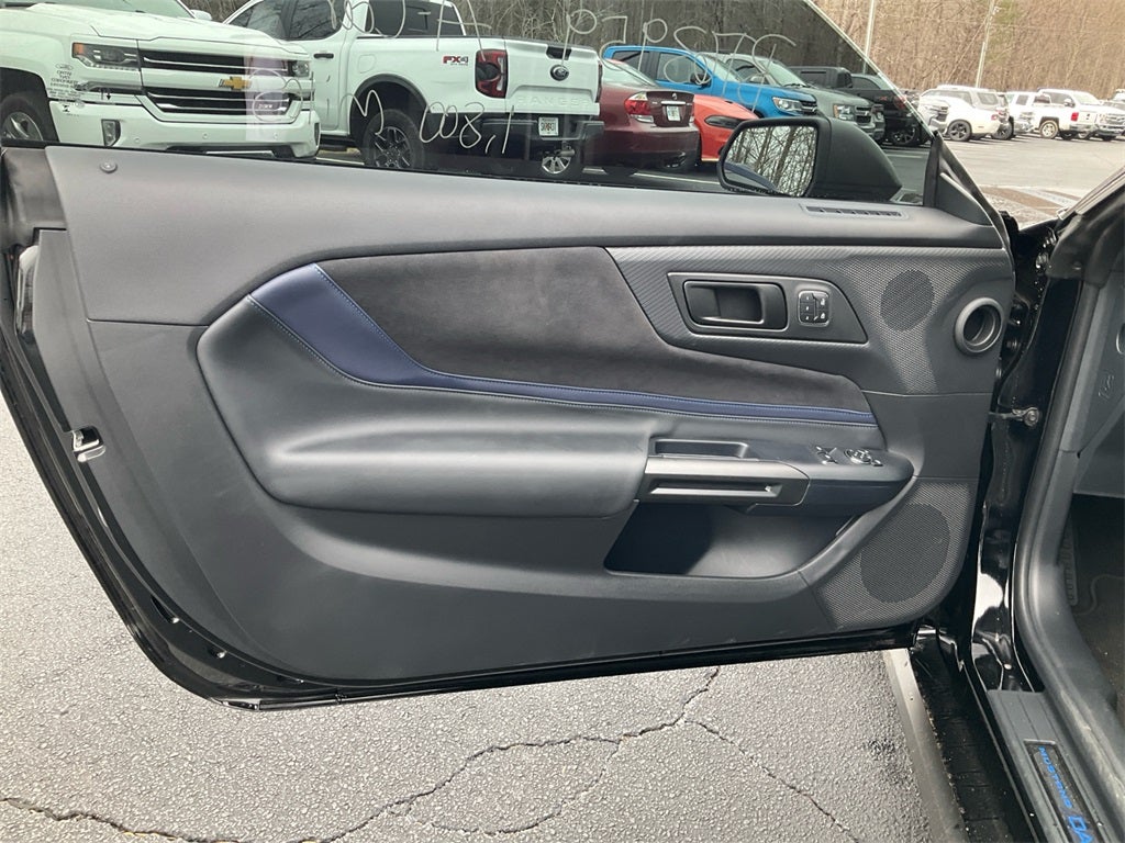 2025 Ford Mustang Dark Horse