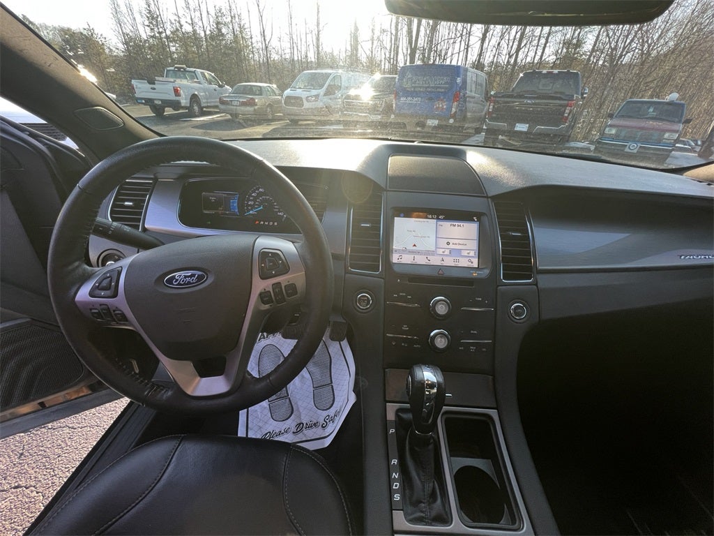 2018 Ford Taurus SEL