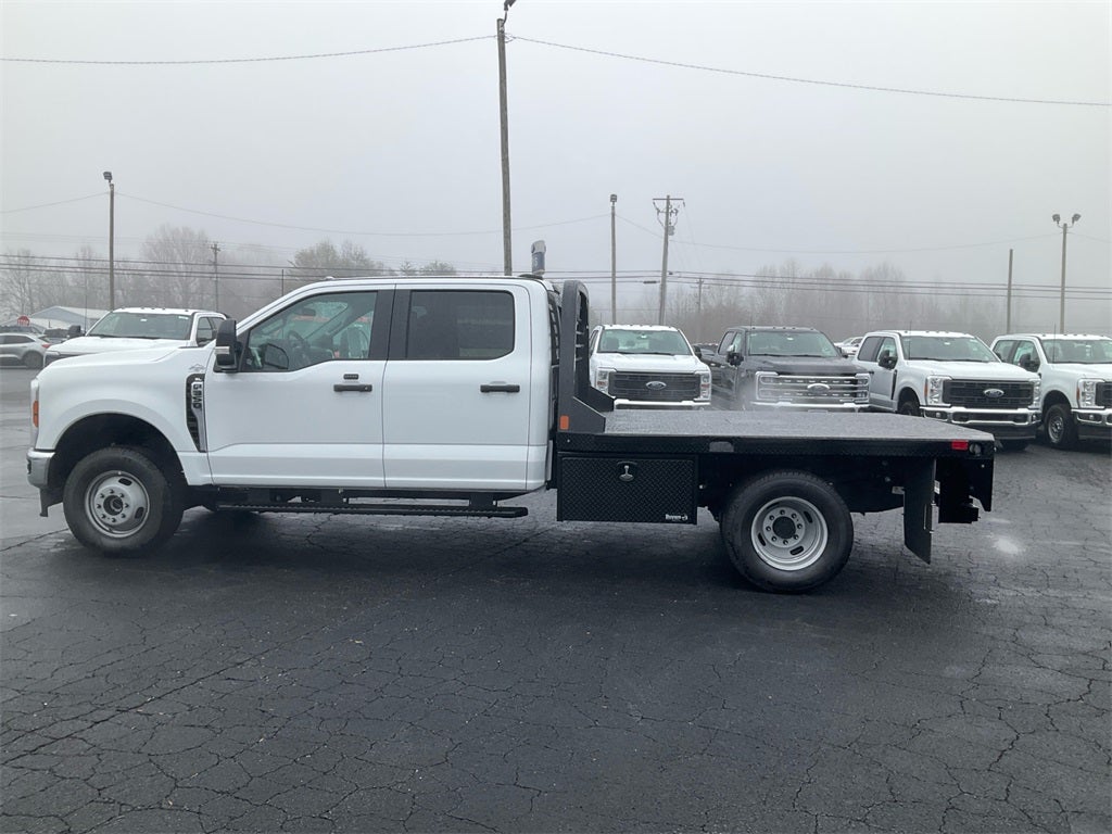 2026 Ford F-350SD XL DRW Flatbed