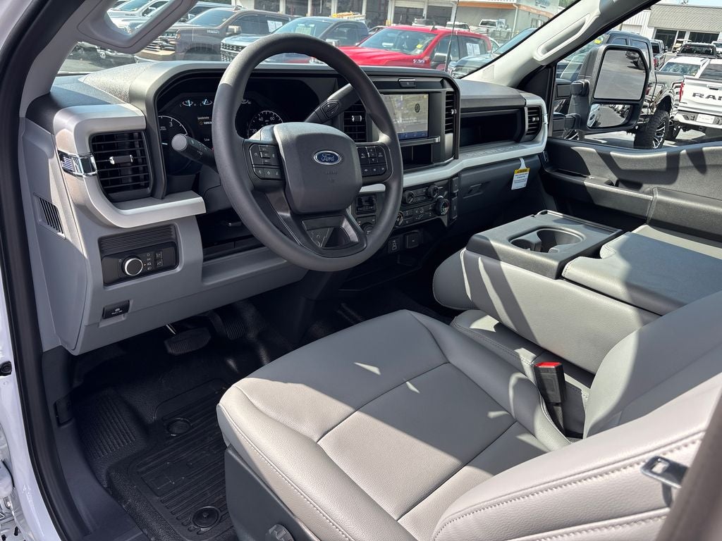 2026 Ford F-350SD XL DRW