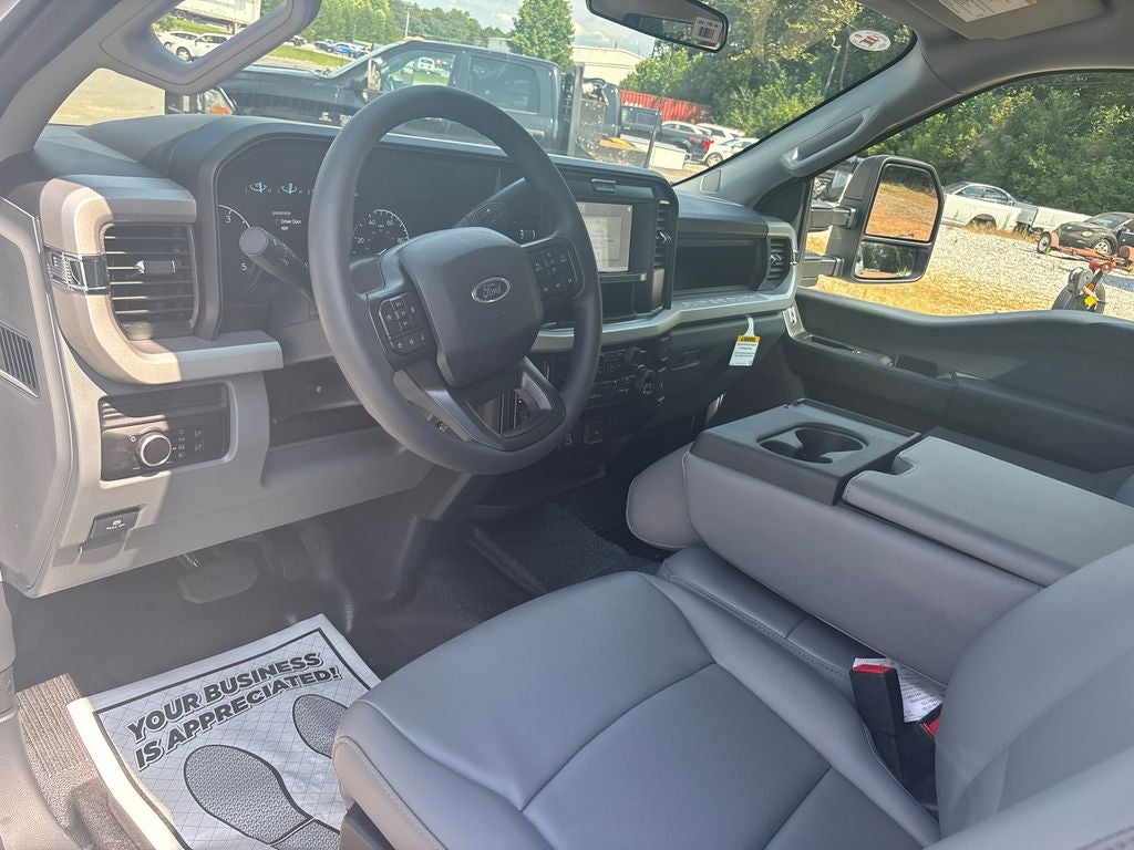 2026 Ford F-350SD XL DRW