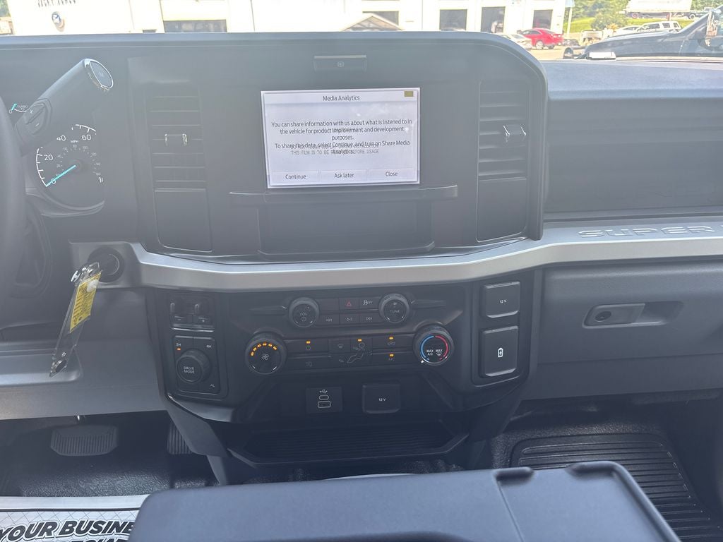 2026 Ford F-350SD XL DRW
