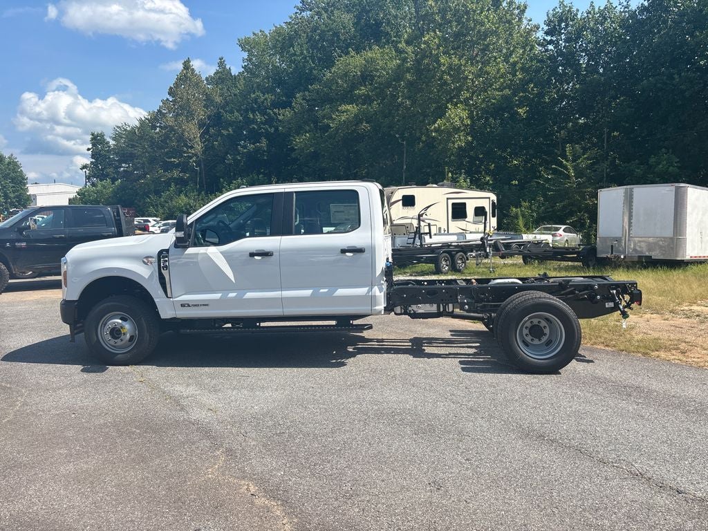 2026 Ford F-350SD XL DRW