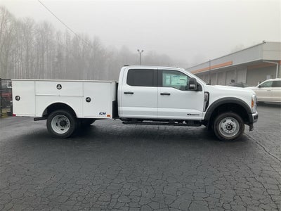2025 Ford F-450SD XL DRW- Service Body w/Master Locks