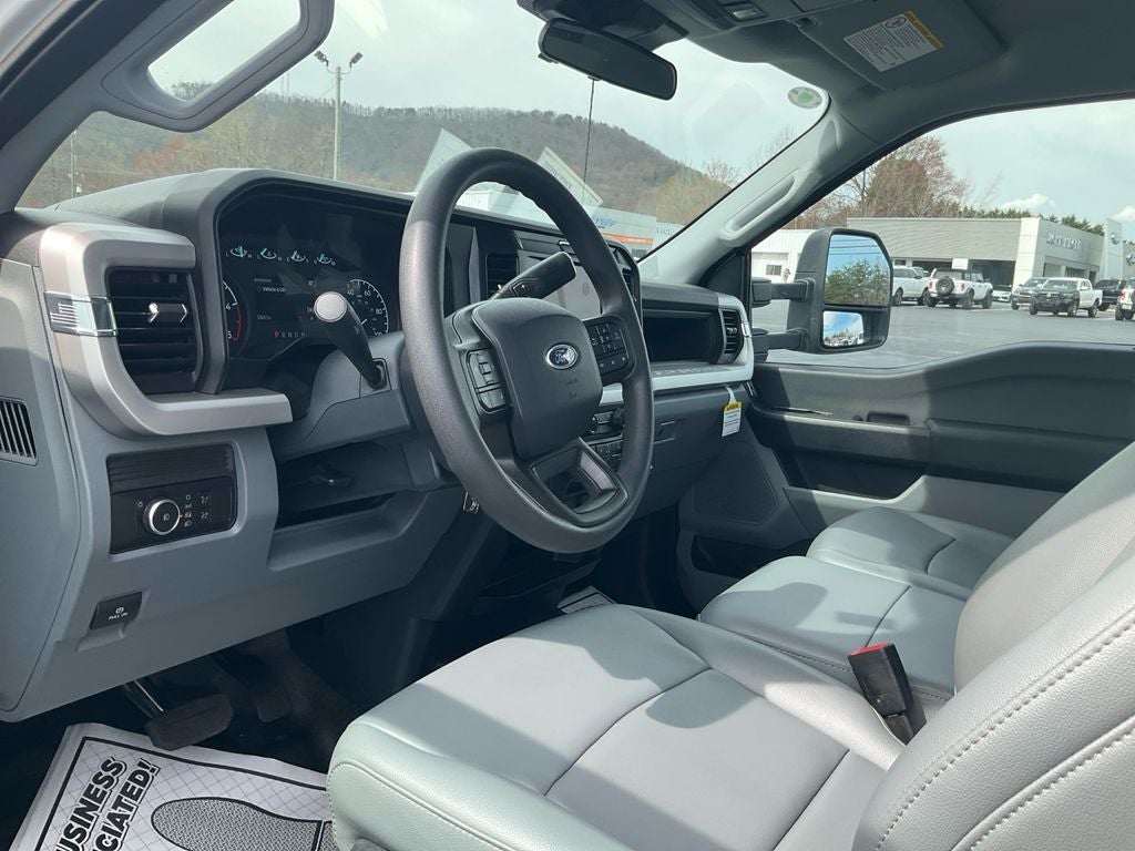 2025 Ford F-450SD XL DRW