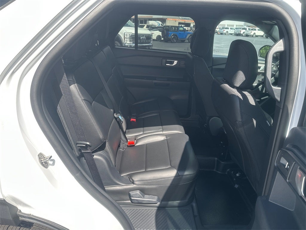 2025 Ford Utility Police Interceptor Base