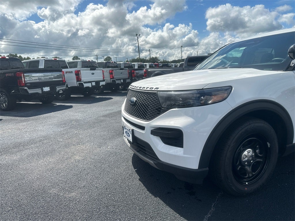 2025 Ford Utility Police Interceptor Base