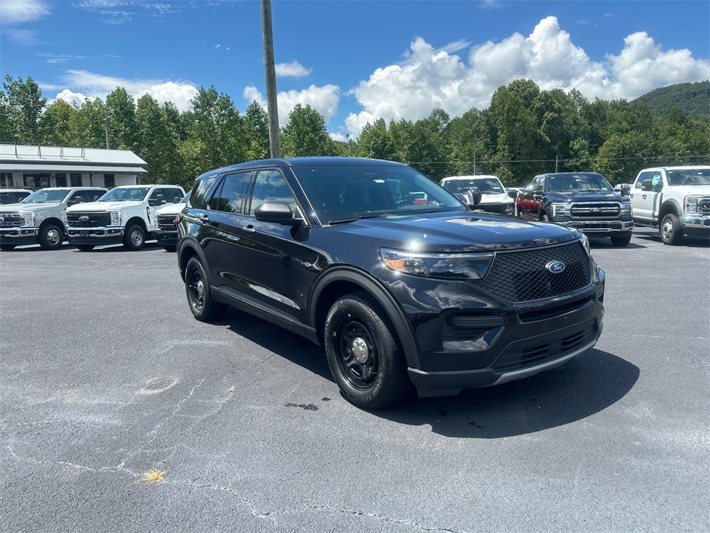 2025 Ford Utility Police Interceptor Base