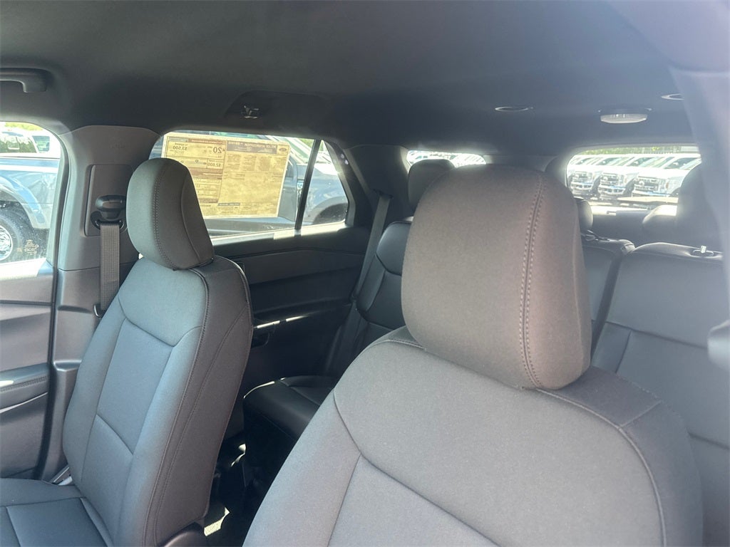 2025 Ford Utility Police Interceptor Base