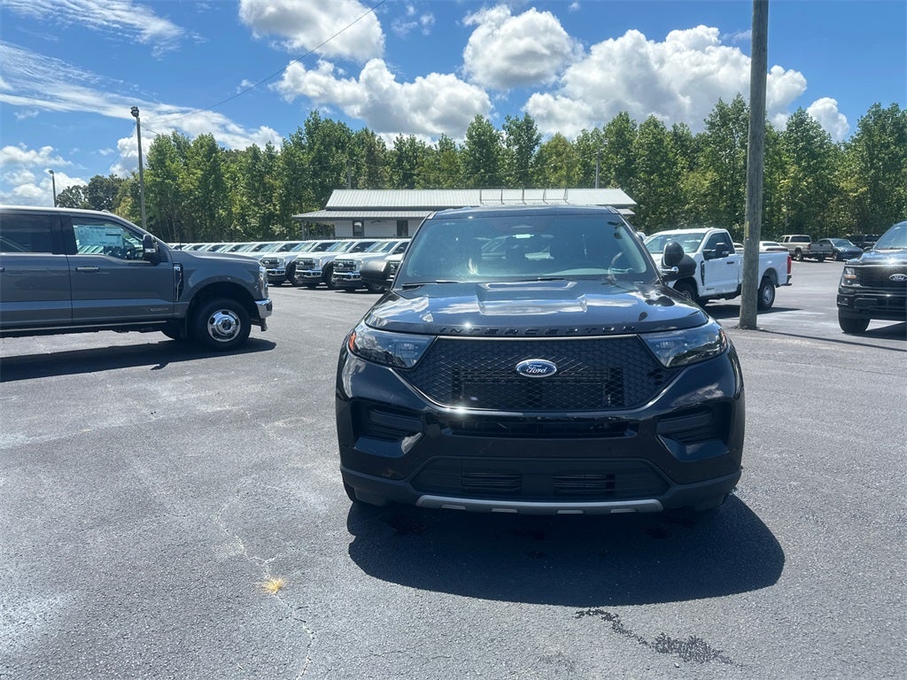 2025 Ford Utility Police Interceptor Base