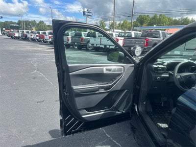 2025 Ford Utility Police Interceptor Base