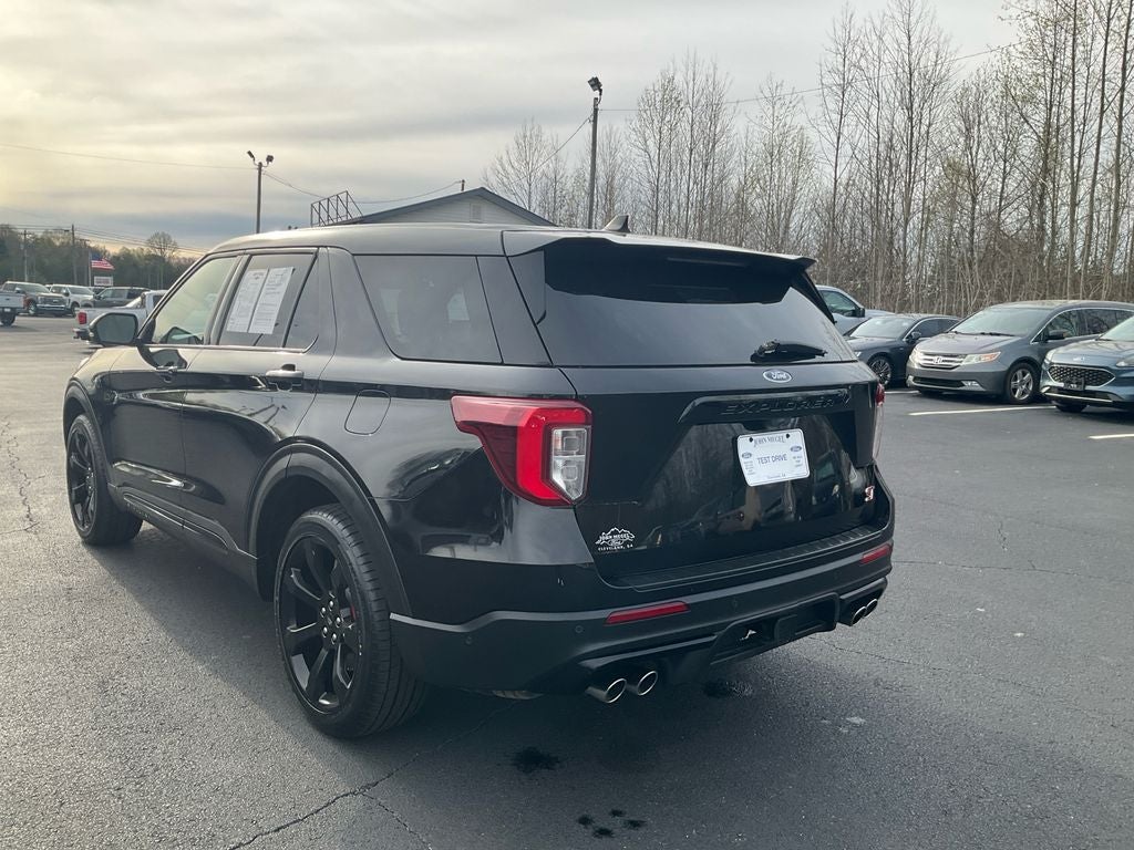 2022 Ford Explorer ST
