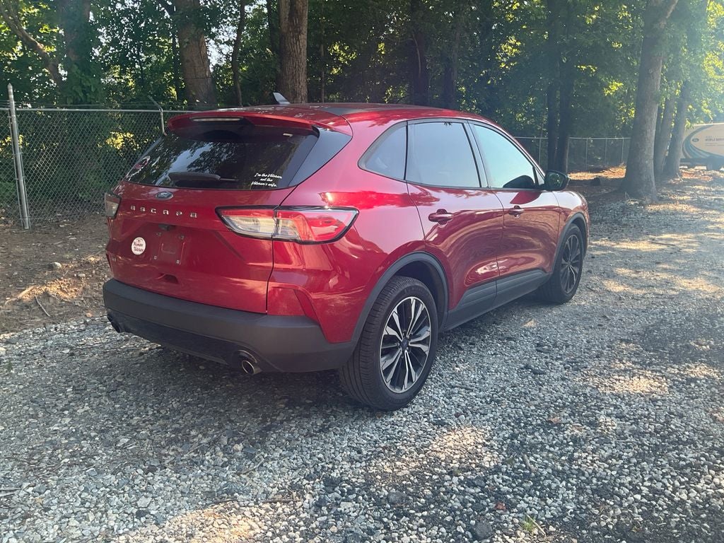 2022 Ford Escape SE
