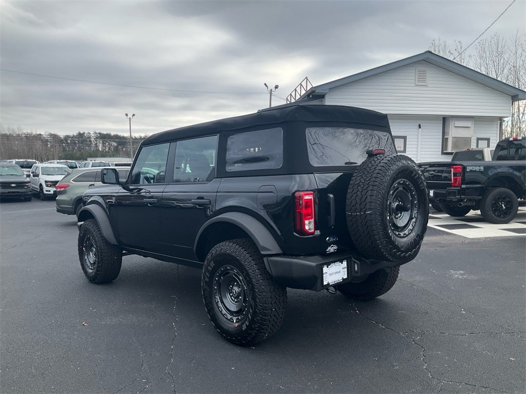 2025 Ford Bronco Base