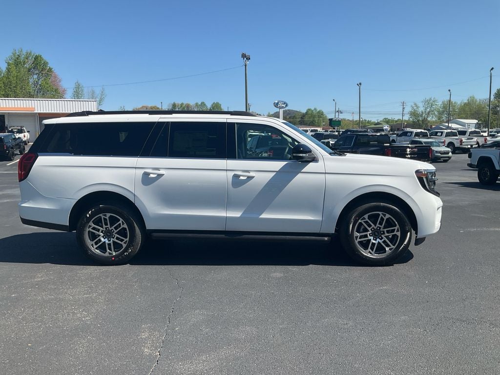 2026 Ford Expedition Max Active
