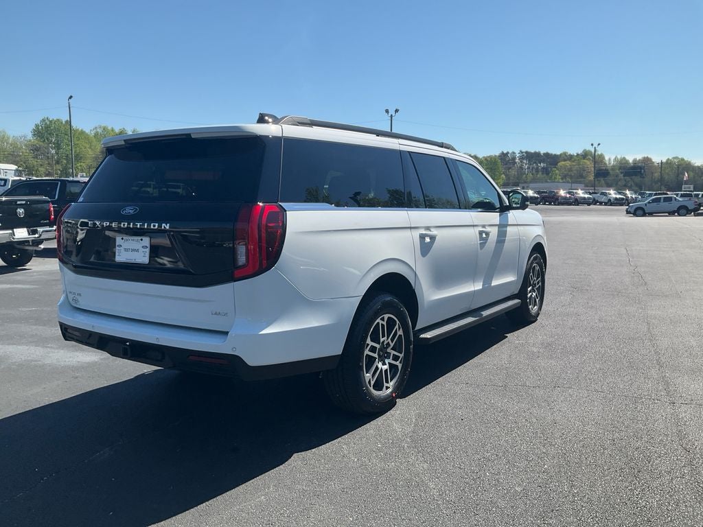 2026 Ford Expedition Max Active