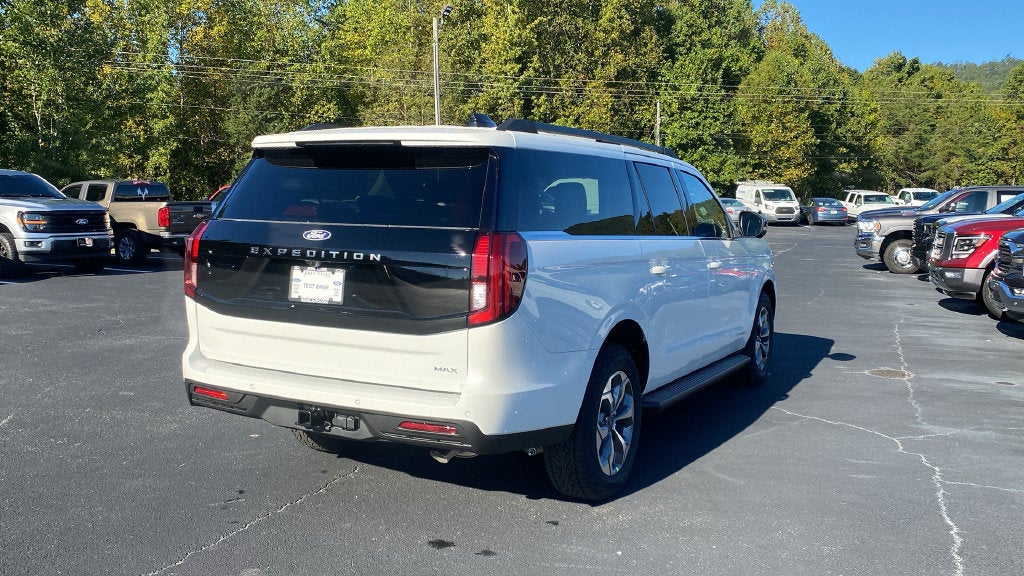 2027 Ford Expedition Max Active