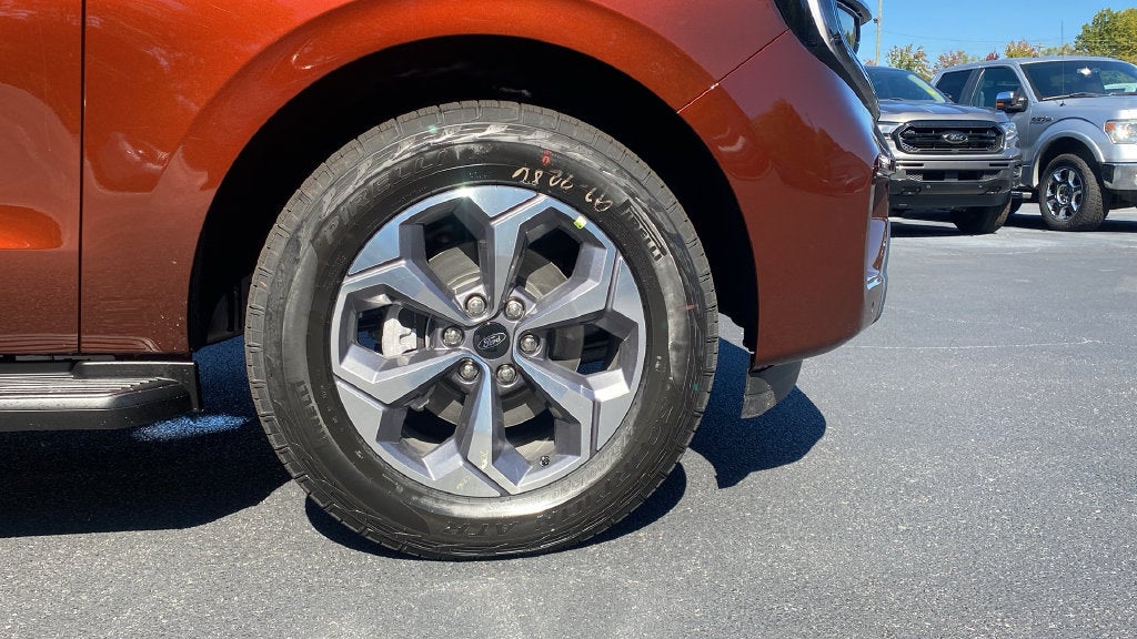 2027 Ford Expedition Max Active