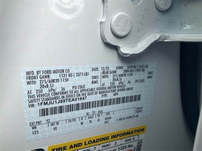 2026 Ford Expedition Active