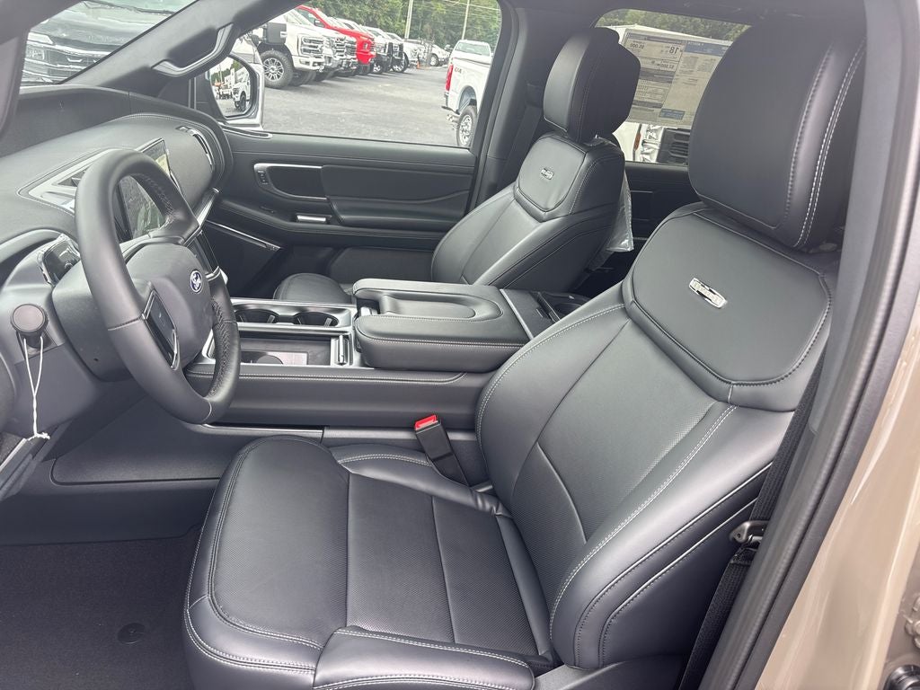 2027 Ford Expedition Platinum