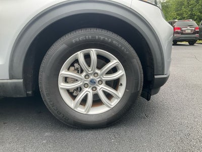2021 Ford Explorer Base