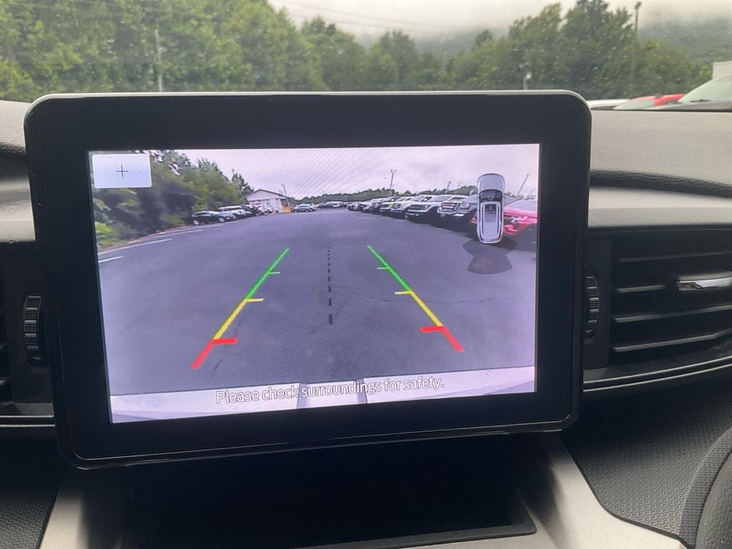 2021 Ford Explorer Base