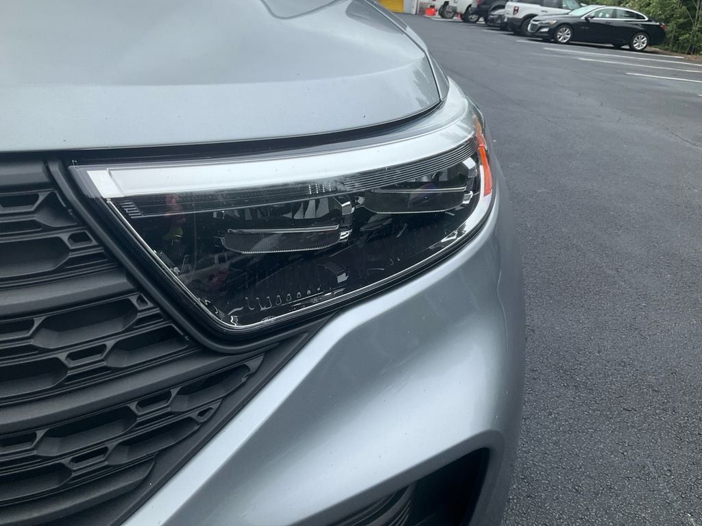 2021 Ford Explorer Base