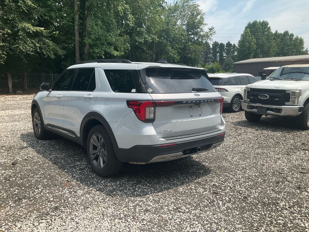 2025 Ford Explorer Active