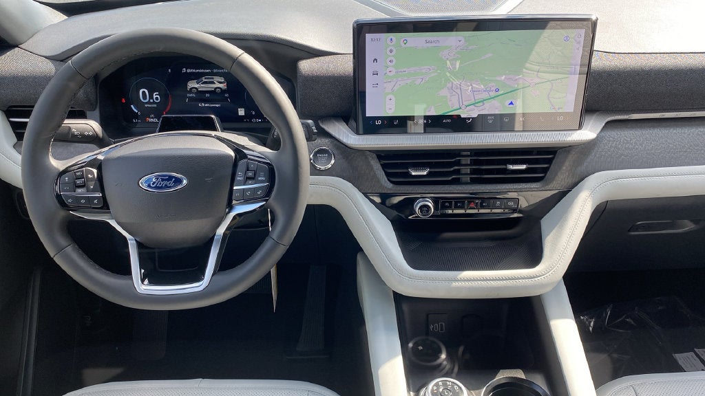2027 Ford Explorer Platinum