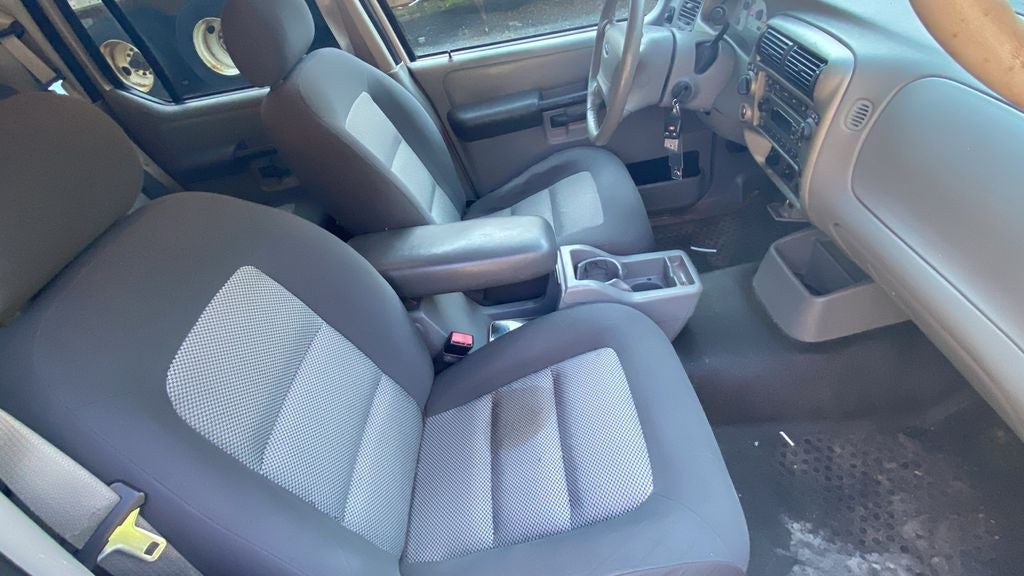 2003 Ford Explorer Sport Trac XLS
