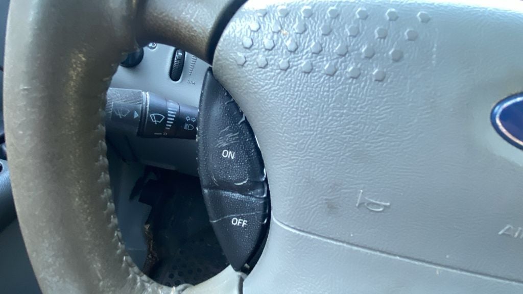 2003 Ford Explorer Sport Trac XLS