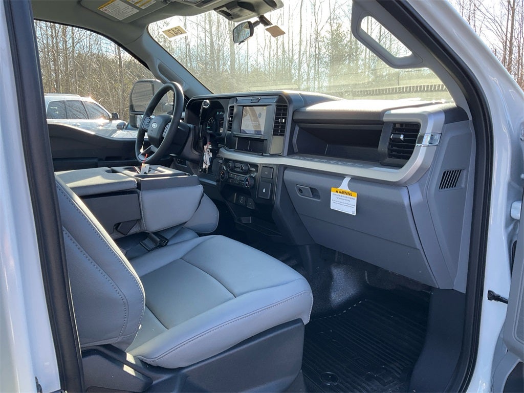 2026 Ford F-250SD XL Service Body