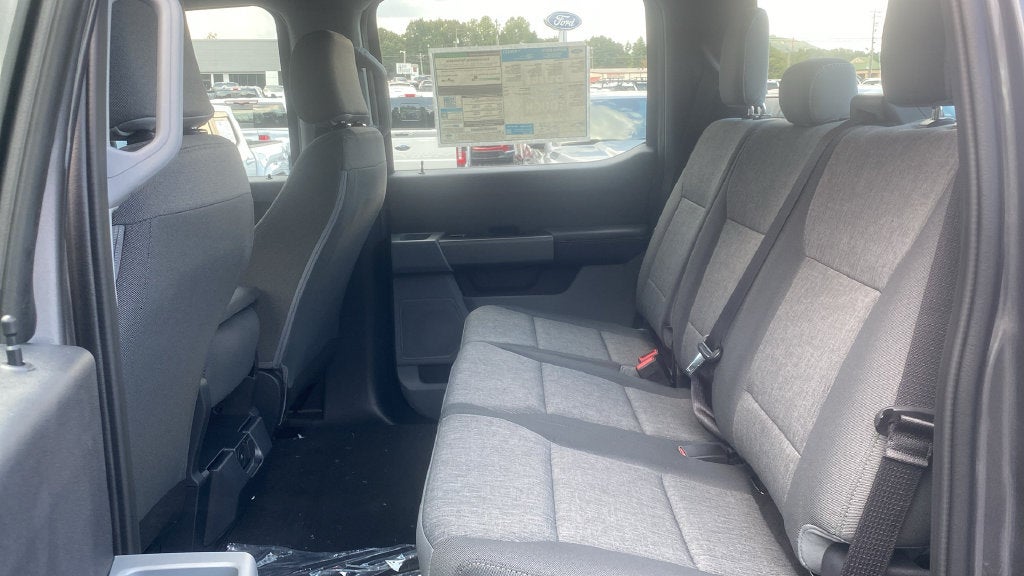 2027 Ford F-250SD XL STX