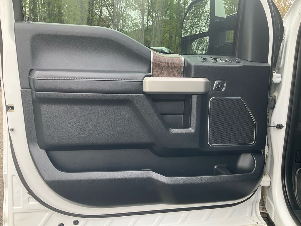 2017 Ford F-250SD Lariat