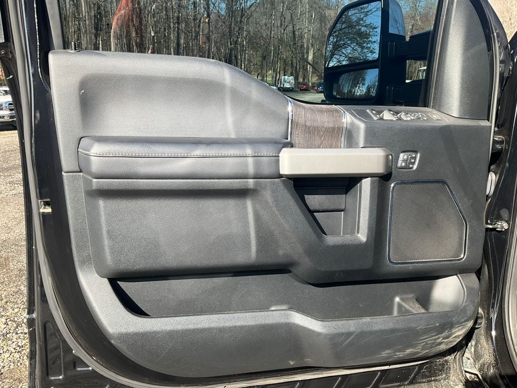 2021 Ford F-250SD Lariat