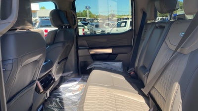 2027 Ford F-250SD Platinum