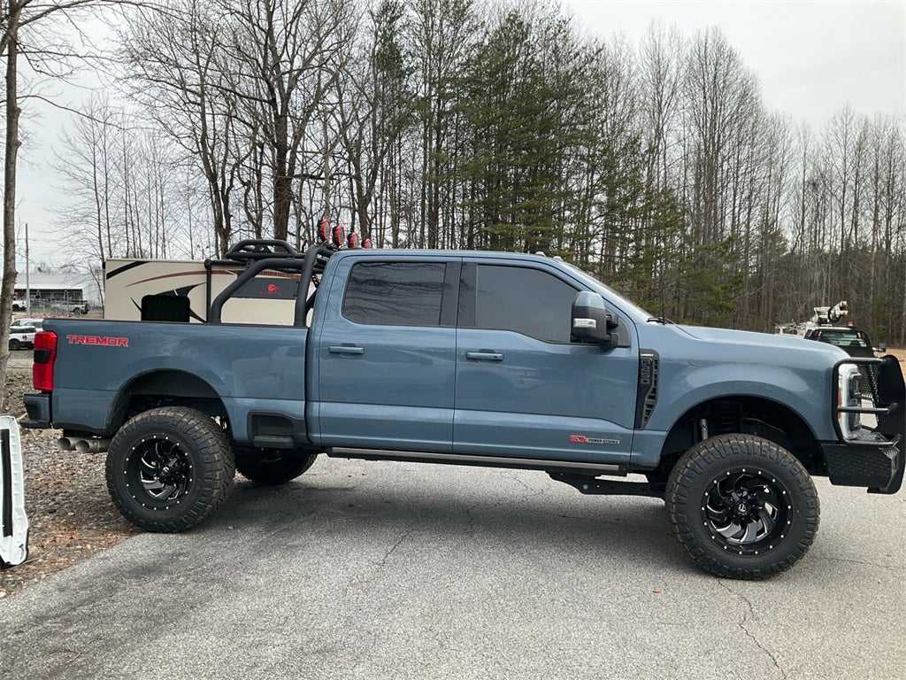 2023 Ford F-250SD Lariat