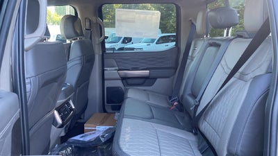 2027 Ford F-250SD Platinum
