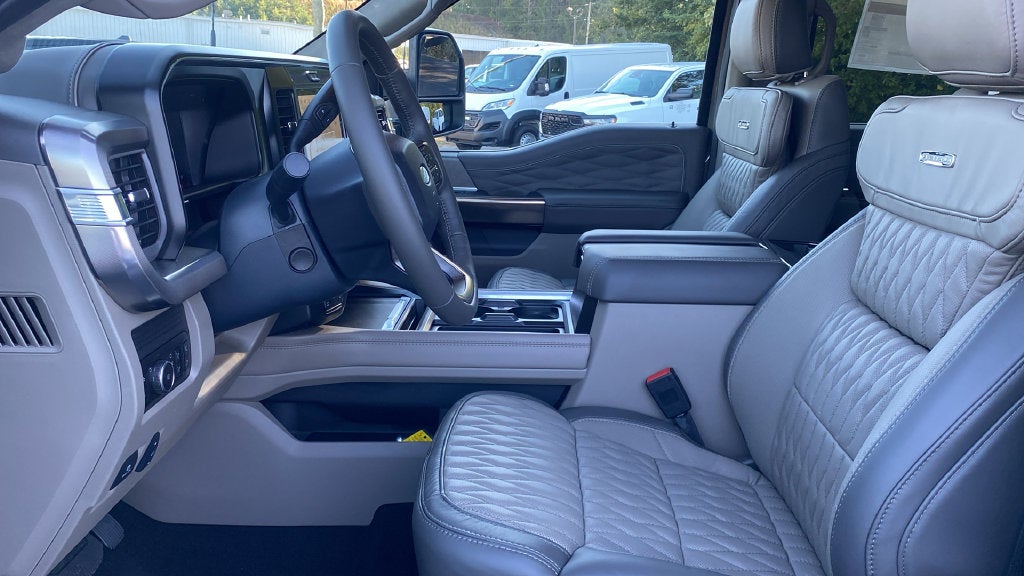 2027 Ford F-250SD Platinum